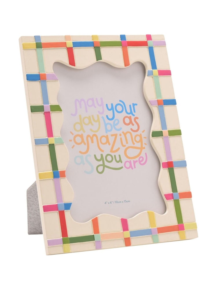 Widdop Cream Resin Photo Frame 4" x 6 - Image 2 of 5 Widdop Cream Resin Photo Frame 4" x 6 - Image 2 of 5