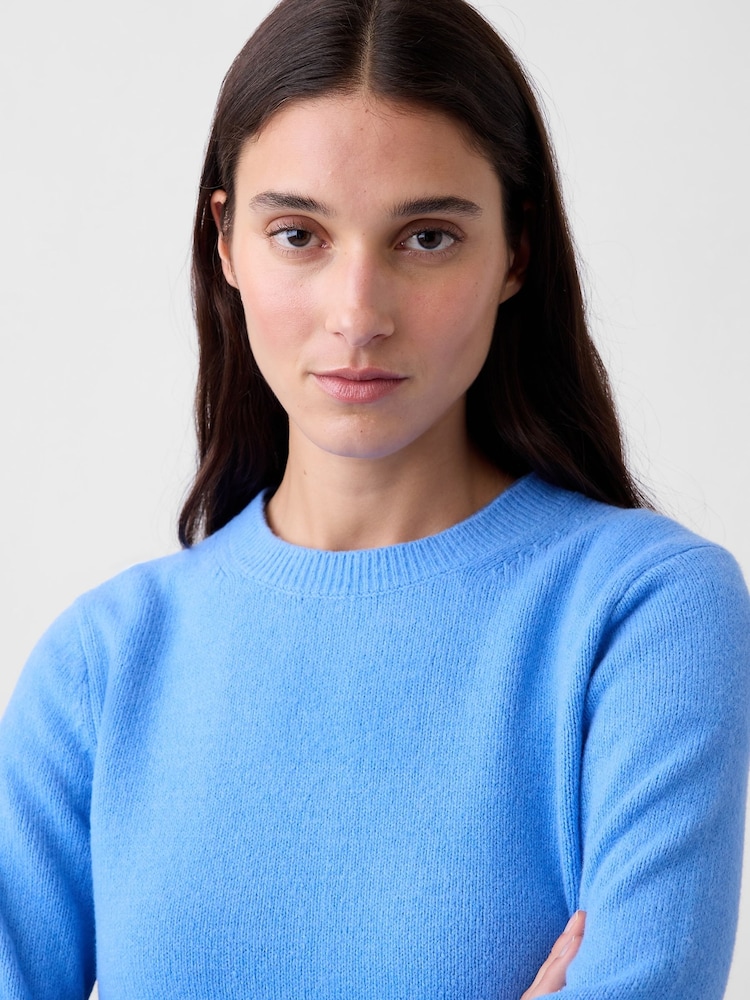 Gap Blue CashSoft Crew Jumper - Image 4 of 4 Gap Blue CashSoft Crew Jumper - Image 4 of 4