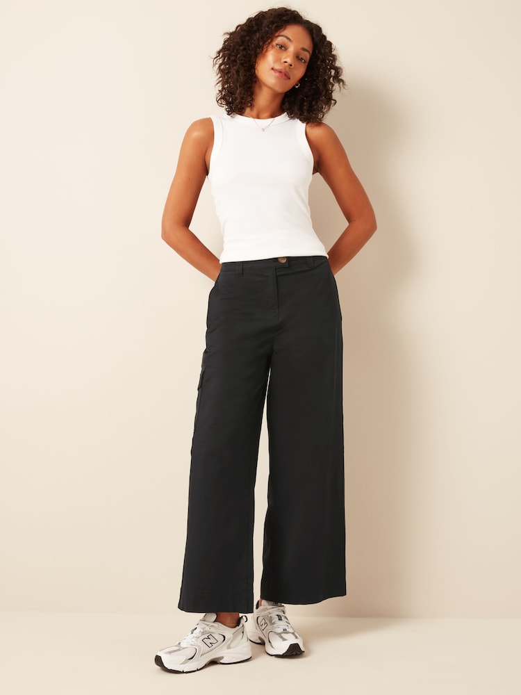 Schwarz - Cargo-Chinohose mit weitem Bein - Bild 2 von 6