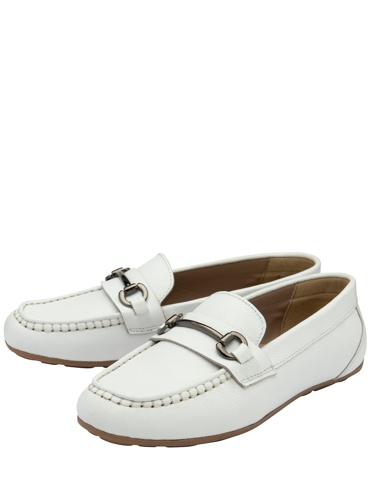 Ravel White Leather Driving Shoes Loafers - Image 2 of 4
