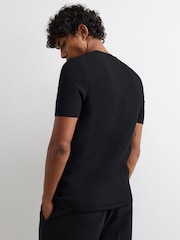 River Island Muscle Fit Textured Henley Polo Shirt - صورة 2 من 4