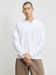 River Island Regular Fit Henley Longsleeve T-Shirt - Bilde 1 av 4