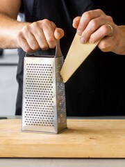 Masterclass Silver Four Sided Box Grater - Image 3 of 5
