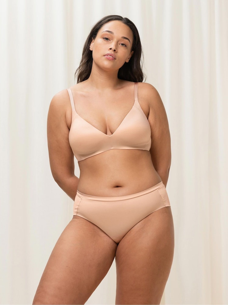 Triumph® Body Make-Up Soft Touch Padded Bra - Image 1 of 4