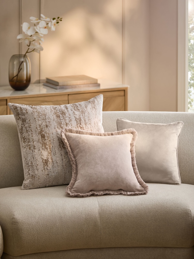 Set of 3 Natural Cushions With Inserts - Image 1 of 2 Set of 3 Natural Cushions With Inserts - Image 1 of 2