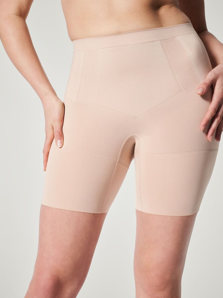 SPANXsculpt™ On Core Mid-Thigh Shorts - Image 1 of 4