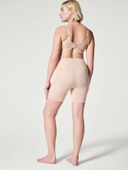 SPANXsculpt™ On Core Mid-Thigh Shorts - Image 4 of 4