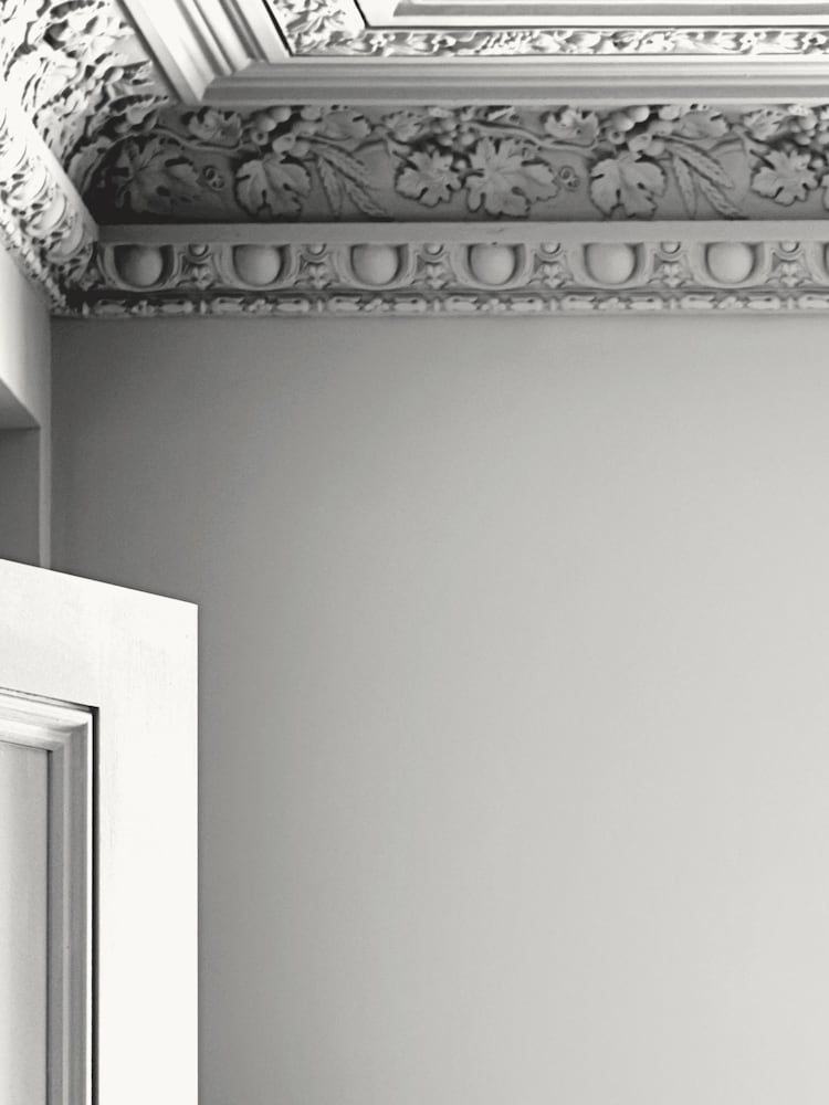 Laura Ashley Pure White Matt Emulsion 5LT Paint - Image 2 of 4