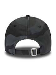 New Era® New York Yankees Essential 9FORTY 100% Cotton Cap - Image 2 of 3