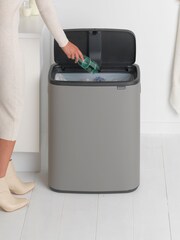 Brabantia Mineral Concrete Grey Bo Touch 60L Bin - Image 2 of 5