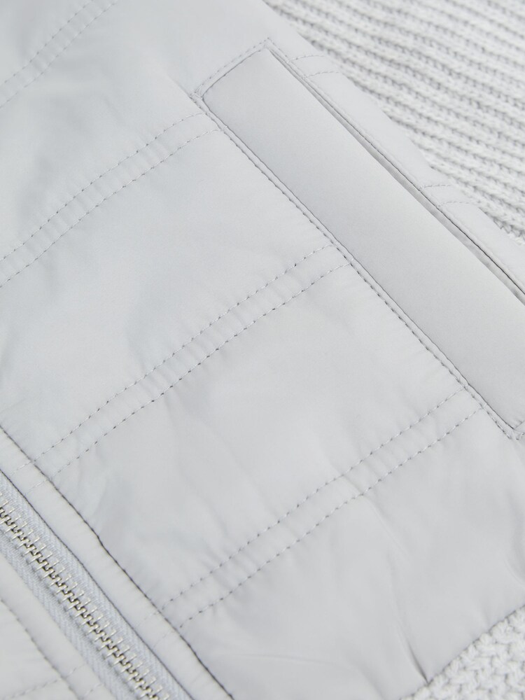 Reiss Soft Grey Melange Trainer Hybrid Zip Through Quilted Jacket - Image 8 of 8