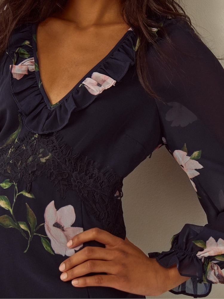 Monsoon Rowena V-Neck Ruffle Floral Print Maxi Dress - Image 4 of 4 Monsoon Rowena V-Neck Ruffle Floral Print Maxi Dress - Image 4 of 4