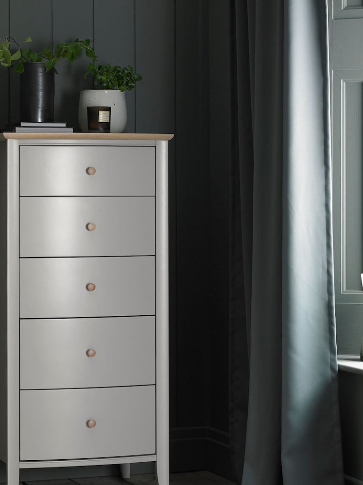 Bentley Designs Grey Whitby Scandi Oak Five Drawer Chest - Image 1 of 3