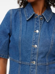 VERO MODA Kortärmad V-ringad Denimklänning - Bild 4 av 6