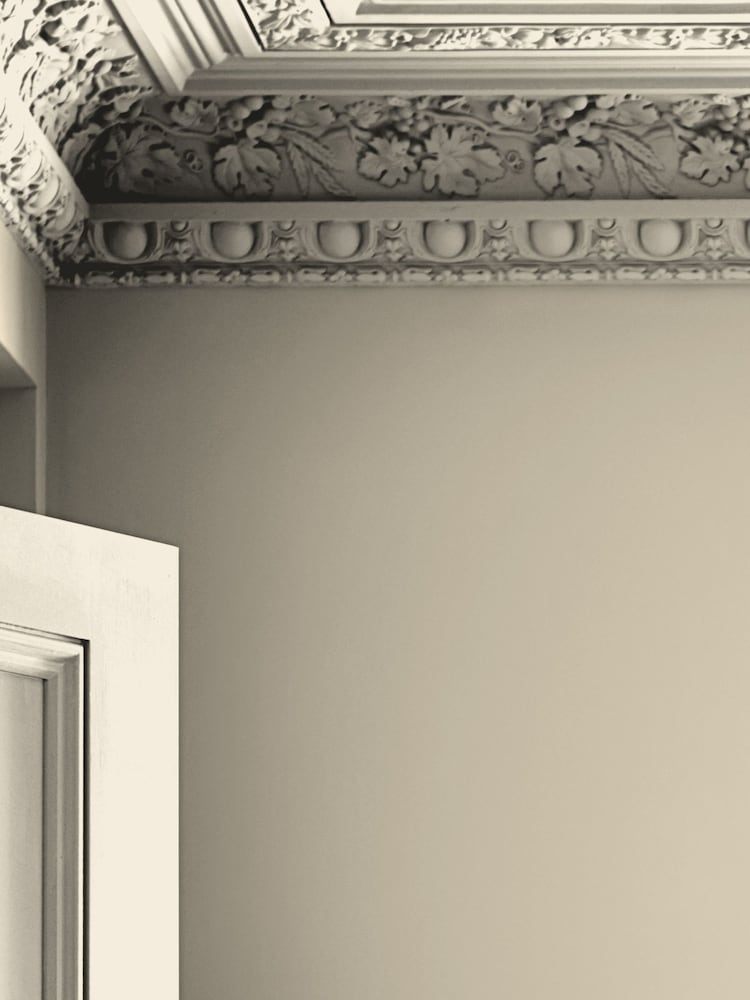 Laura Ashley Creamware Matt Emulsion 5LT Paint - Image 2 of 4