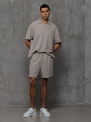 Kem Collection Textured Regular Fit Shorts - תמונה 3 מתוך 3