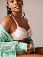 Cream DD+ Non Pad Balcony Smoothing Animal Mesh Underwired with Side Support Bra - Image 6 of 8
