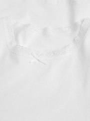 White Lace Trim 10 Pack Vests (1.5-16yrs) - Image 4 of 4