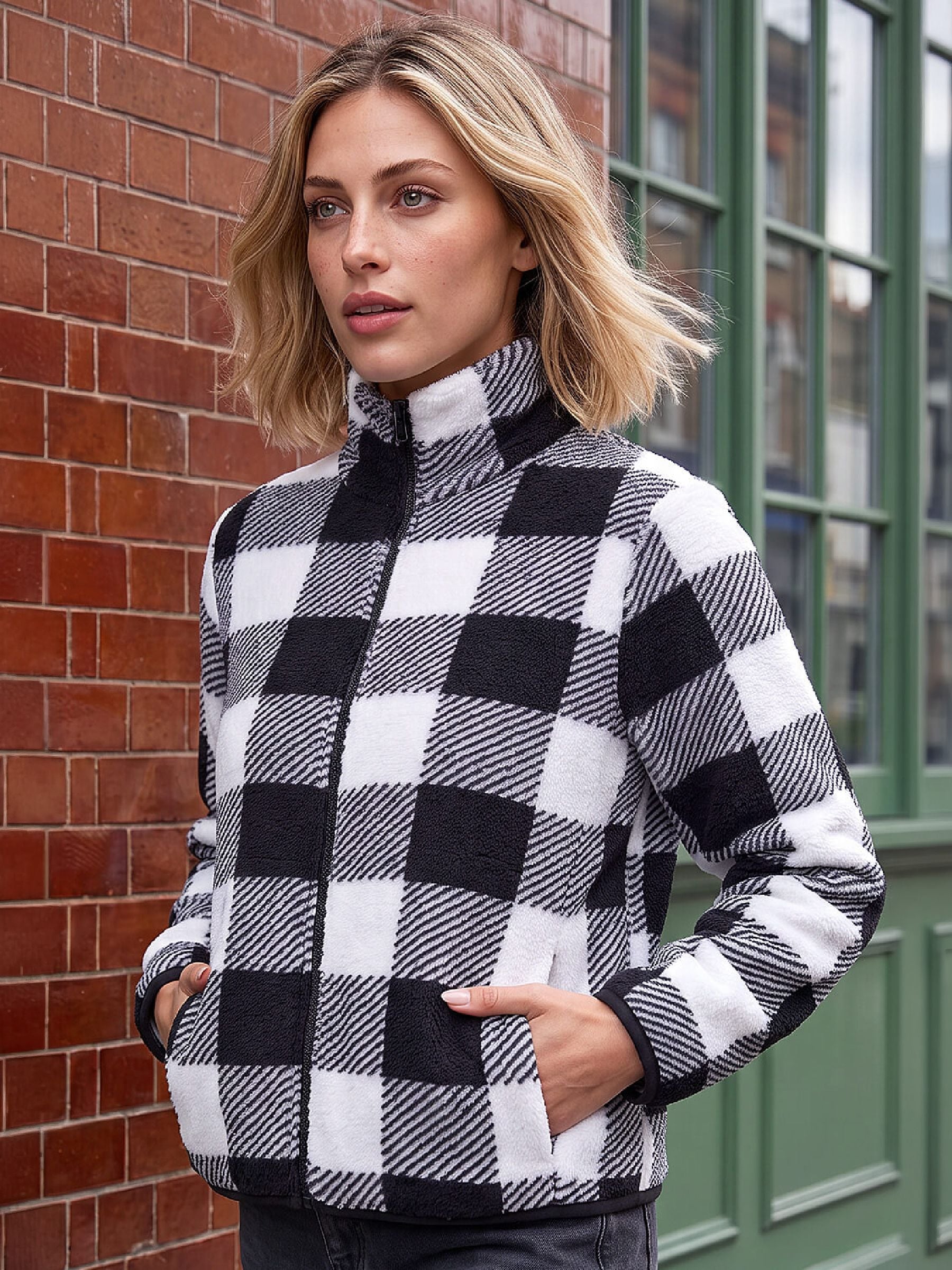Dusk Women's Black Check Fleece Jacket Size 16 - Image 4