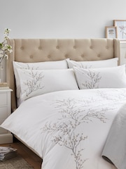 Laura Ashley Set of 2 Pussy Willow Sprig Embroidered 100% Cotton Pillowcases - Изображение 3 из 3