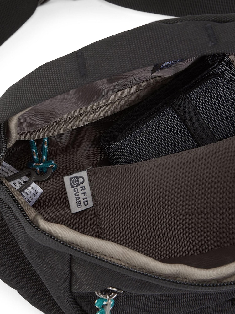 Craghoppers Black 1.5L Kiwi Bum Bag - Image 6 of 6