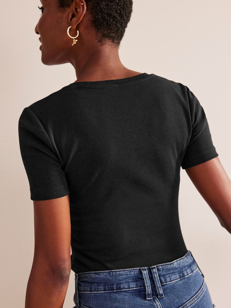Boden Black Essential Jersey T-Shirt - Image 2 of 5 Boden Black Essential Jersey T-Shirt - Image 2 of 5