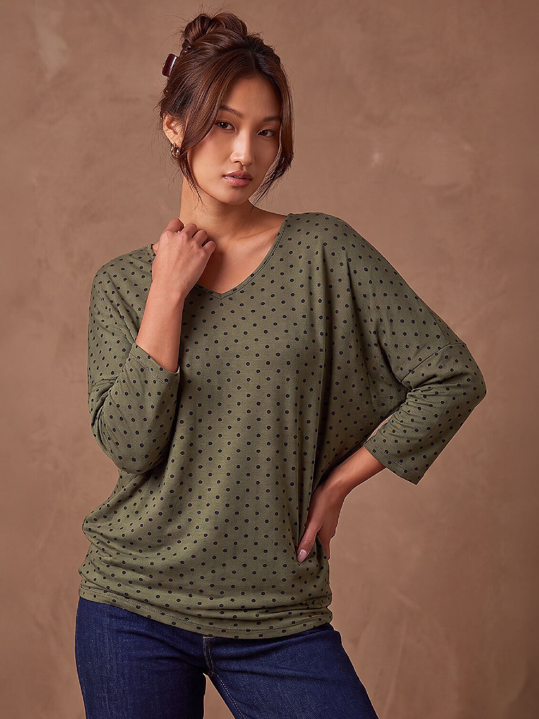 Roman Women's Khaki V-Neck Polka Dot Top In Size 20 - Image 4