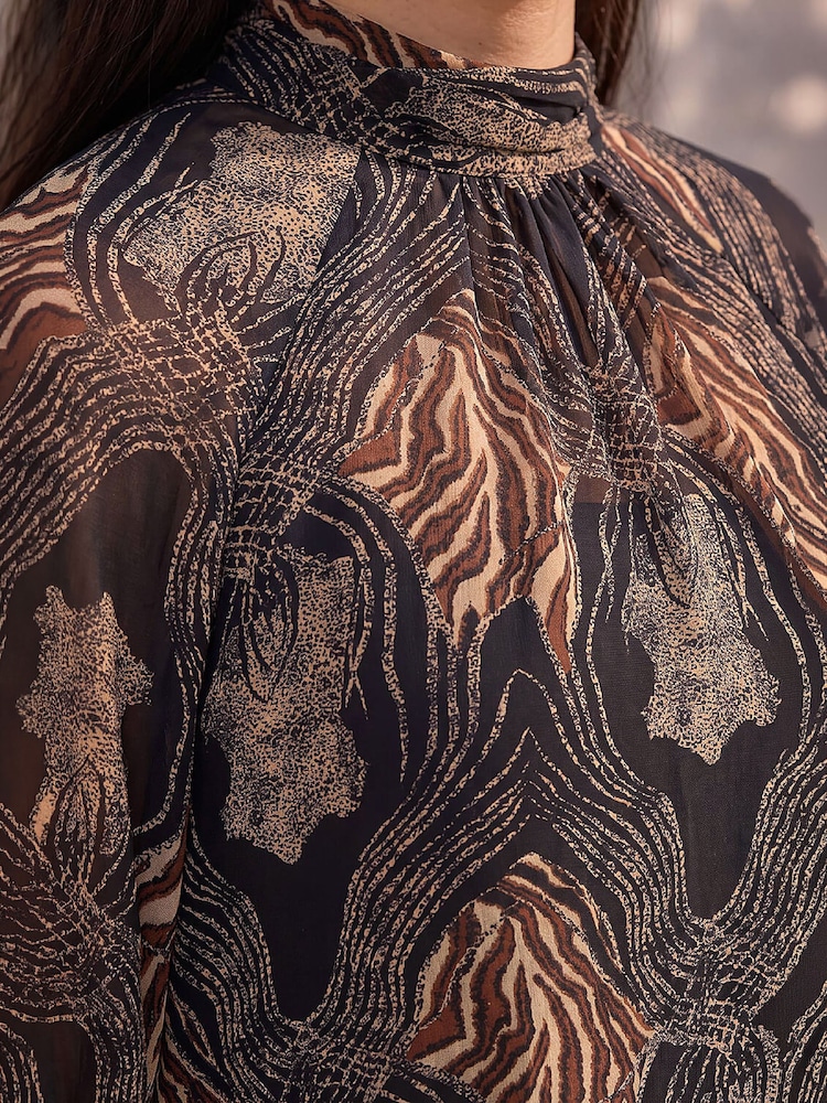 Roman Animal Black Longline Tunic - Image 4 of 4 Roman Animal Black Longline Tunic - Image 4 of 4