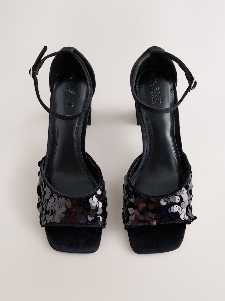 أسود - Forever Comfort® Sequin Block Sandals - صورة 1 من 5