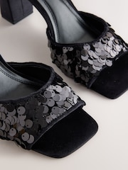 أسود - Forever Comfort® Sequin Block Sandals - صورة 4 من 5