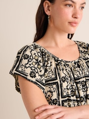 Mono Tile Print Textured Flutter Sleeve Top - Image 4 of 6