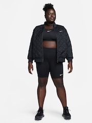 Nike Curve Sportswear Classics Hochtaillierte 8" Radlerhosen - Bild 6 von 6