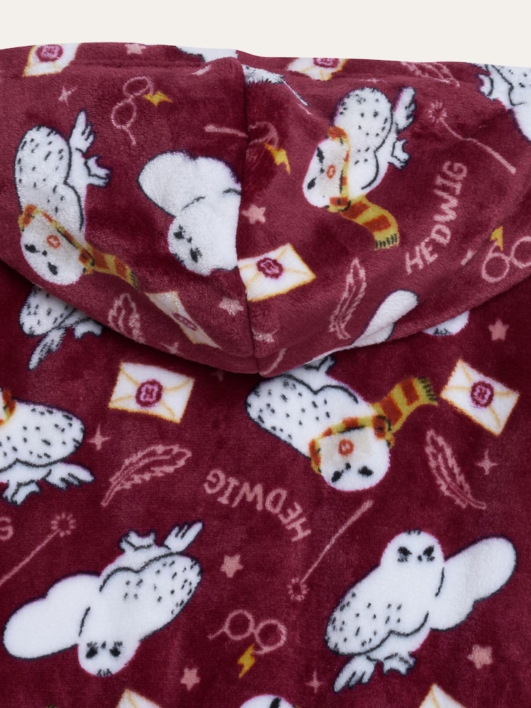 Brand Threads Red Harry Potter Hedwig Fleece Robe - Image 10 of 10 Brand Threads Red Harry Potter Hedwig Fleece Robe - Image 10 of 10