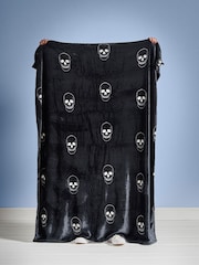 Catherine Lansfield Teddy Skulls Cosy Fleece Throw - Imagem 4 de 4