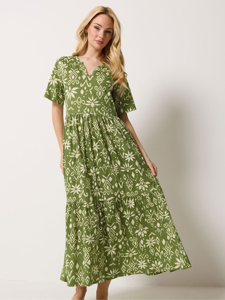 M&Co Green Notch Neck Dress - Image 1 of 5 M&Co Green Notch Neck Dress - Image 1 of 5