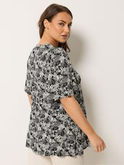 Yours Curve Black Pleated Front Swing Top - Image 3 of 4