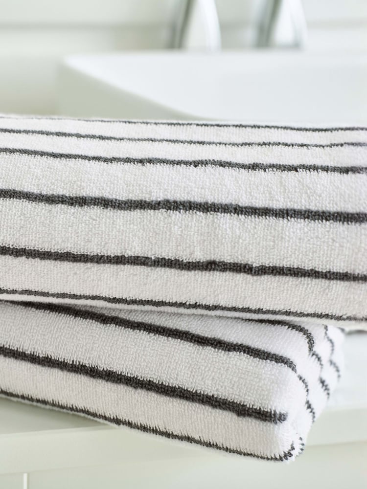 Deyongs Grey Malmo 100% Cotton Stripe Towel - Image 3 of 3 Deyongs Grey Malmo 100% Cotton Stripe Towel - Image 3 of 3