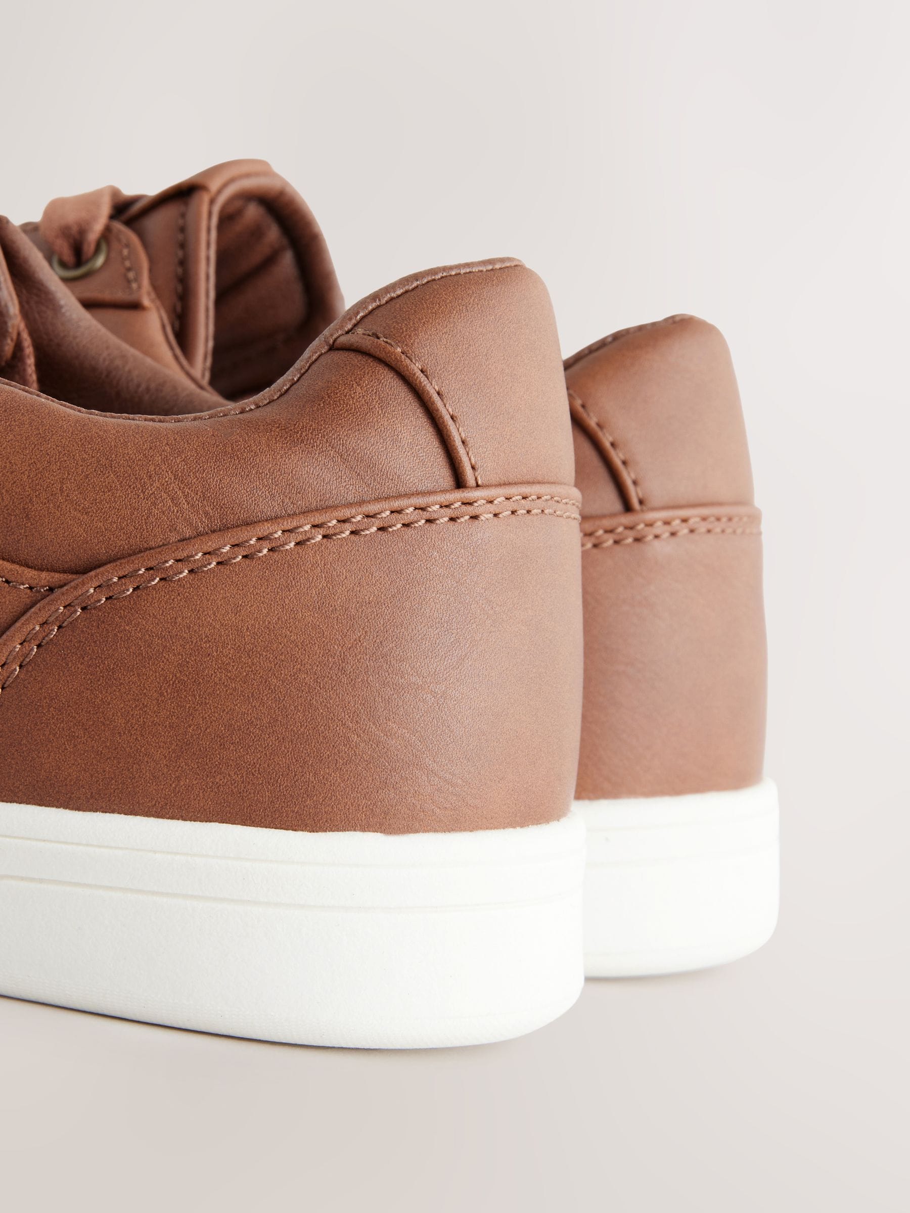 Trainers smart casual on sale
