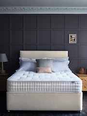 Sleepeezee 1200 Natural Mattress - Image 1 of 3