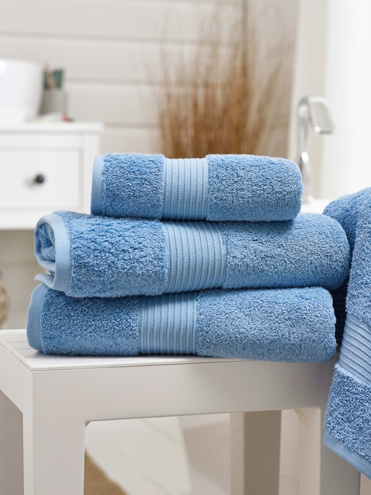 Deyongs Cobalt Bliss Supersoft 100% Cotton Towel - Image 1 of 2 Deyongs Cobalt Bliss Supersoft 100% Cotton Towel - Image 1 of 2