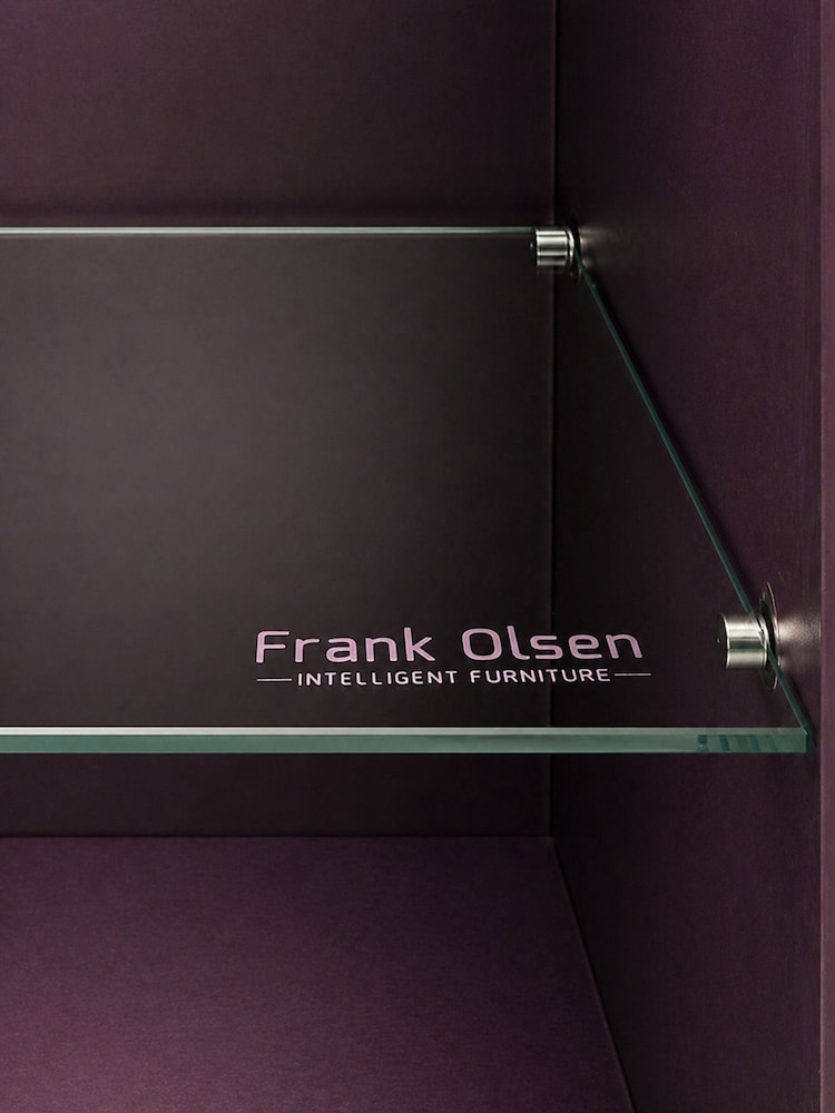 Frank Olsen White Smart LED TV Stand - Image 9 of 9 Frank Olsen White Smart LED TV Stand - Image 9 of 9
