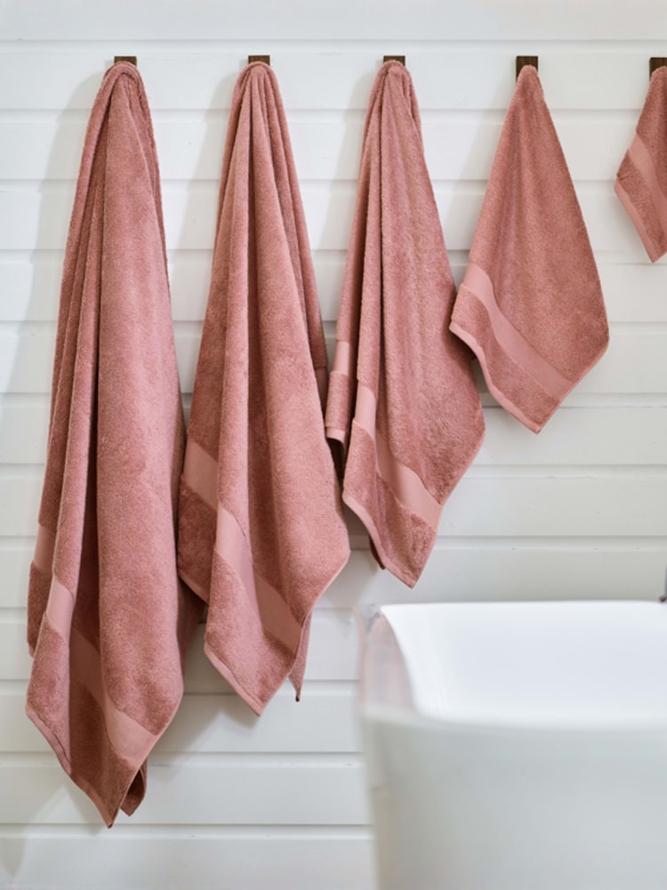 Deyongs Rose Egyptian Cotton Embrace Towel - Image 2 of 4 Deyongs Rose Egyptian Cotton Embrace Towel - Image 2 of 4