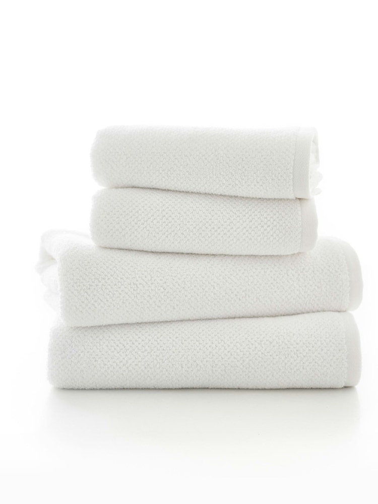 Deyongs White Romeo 100% Cotton Quick-Dry Towel - Image 2 of 2 Deyongs White Romeo 100% Cotton Quick-Dry Towel - Image 2 of 2