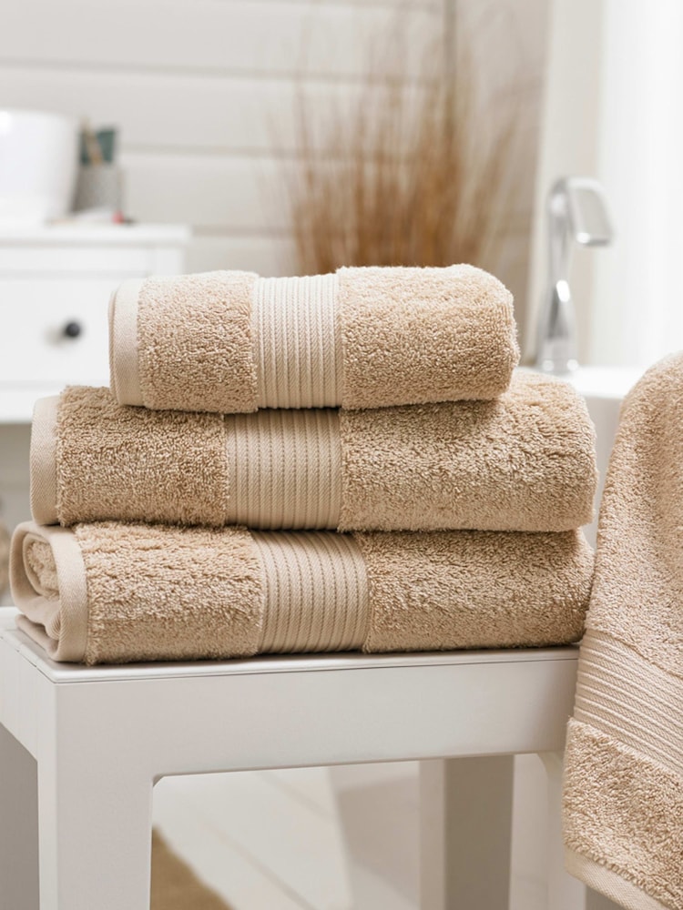 Deyongs Biscuit Bliss Supersoft 100% Cotton Towel - Image 1 of 2 Deyongs Biscuit Bliss Supersoft 100% Cotton Towel - Image 1 of 2