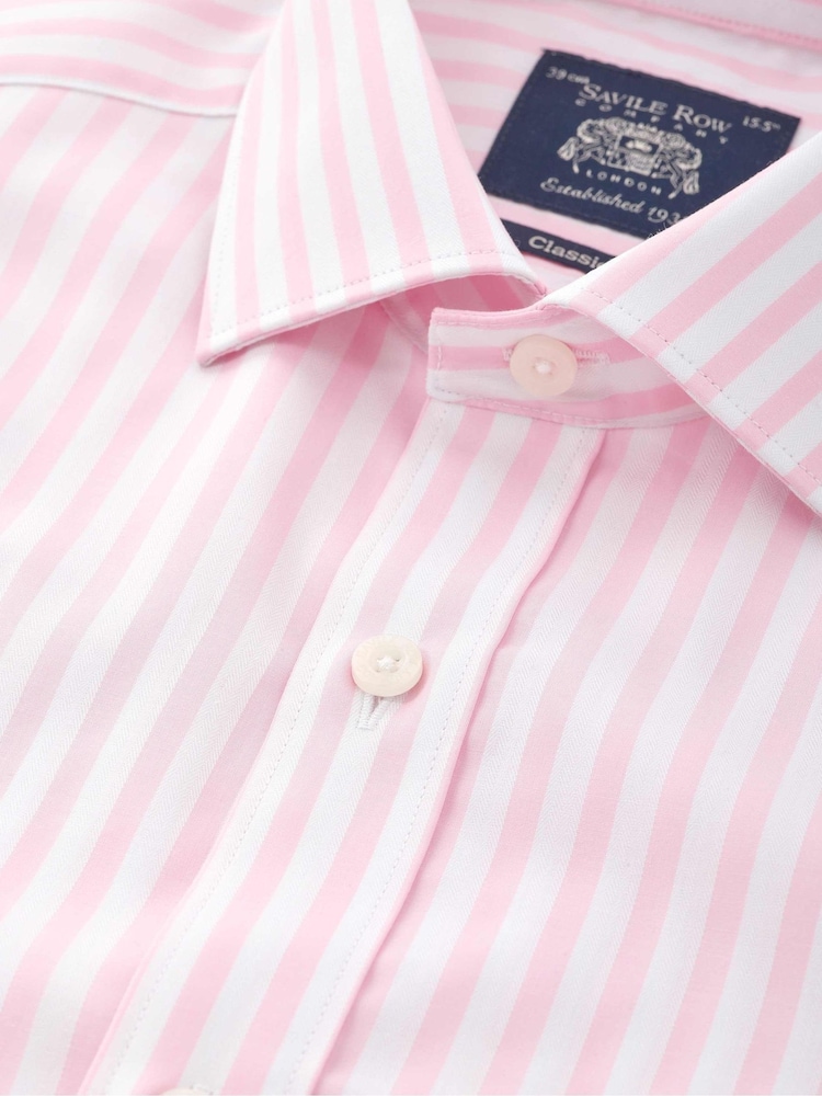 Rosa - Savile Row Company Classic Fit Formelles Hemd aus gestreiftem Baumwollpopeline mit einfacher Manschette - Bild 3 von 3 Rosa - Savile Row Company Classic Fit Formelles Hemd aus gestreiftem Baumwollpopeline mit einfacher Manschette - Bild 3 von 3