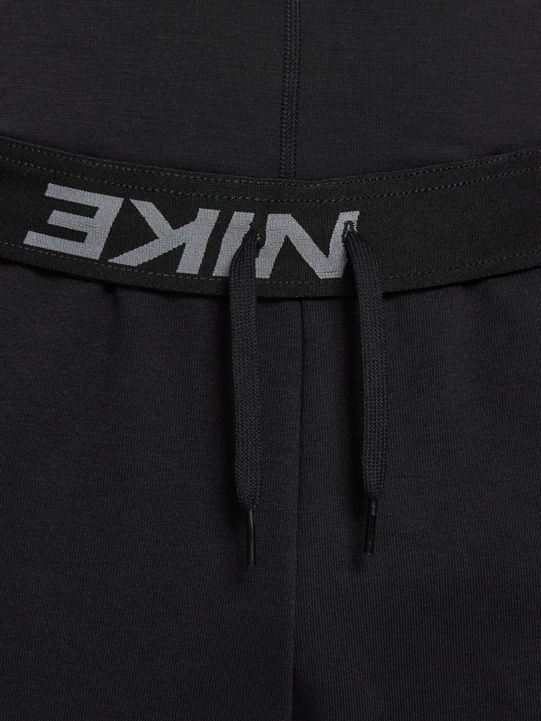 Nike training fleece tapered joggers discount
