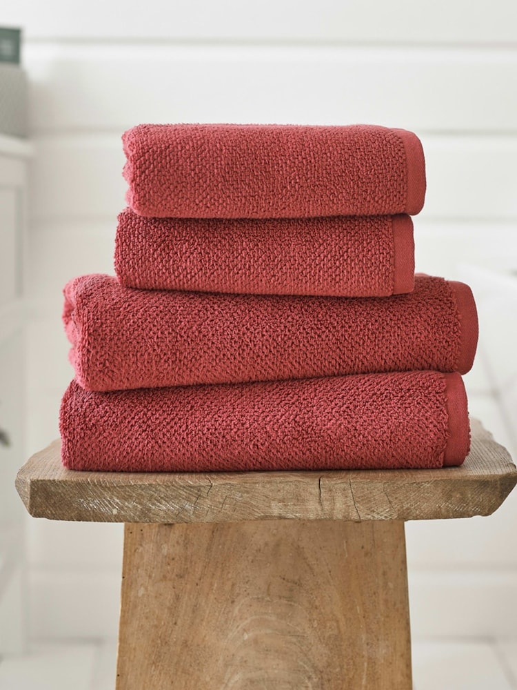 Deyongs Raspberry Romeo 100% Cotton Quick-Dry Towel - Image 1 of 2 Deyongs Raspberry Romeo 100% Cotton Quick-Dry Towel - Image 1 of 2