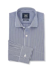 Camisa de vestir de popelina de algodón a rayas con puños sencillos y corte tradicional de Savile Row Company - Imagen 1 de 3