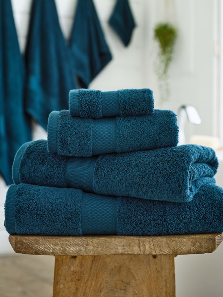 Deyongs Peacock Egyptian Cotton Embrace Towel - Image 1 of 4 Deyongs Peacock Egyptian Cotton Embrace Towel - Image 1 of 4