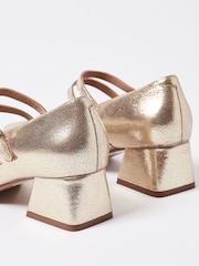 Metaliczne skórzane buty Oliver Bonas Mary Jane na obcasie - Image 5 of 8